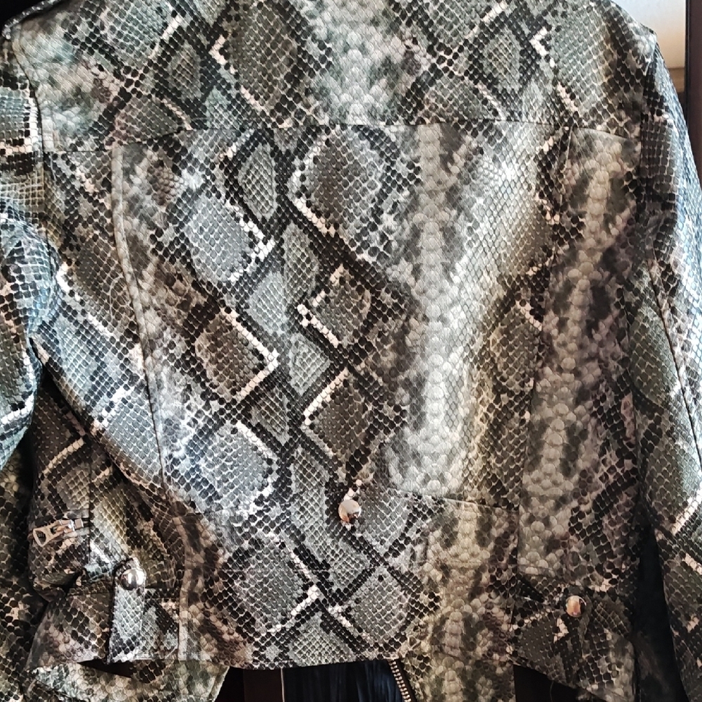 Bershka Snakeskin Leather Jacket - Black and White - Picture 3 of 8